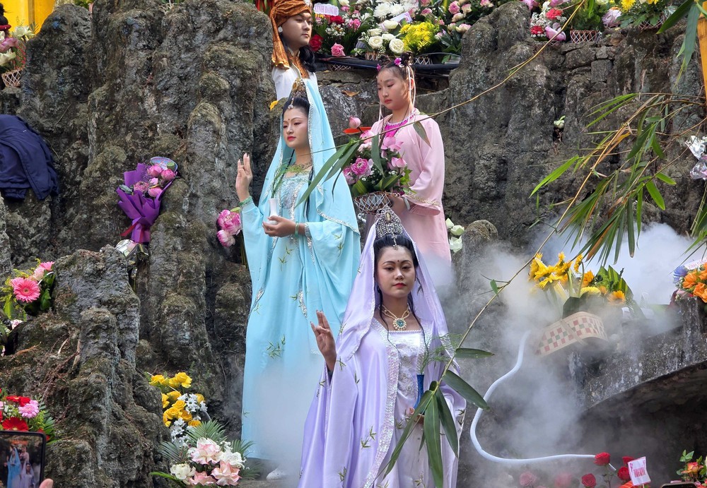 Lễ hội Quán Thế Âm, Ngũ Hành Sơn: Kết nối di sản với phát triển du lịch bền vững - Ảnh 7.