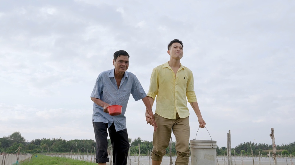 Quách Beem chạm đến trái tim khán giả với “Ơn cha” - Ảnh 1.