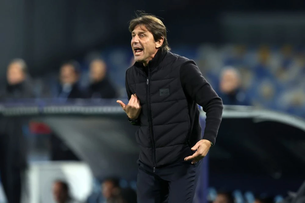 Conte để ngỏ khả năng trở lại dẫn dắt tuyển Italy