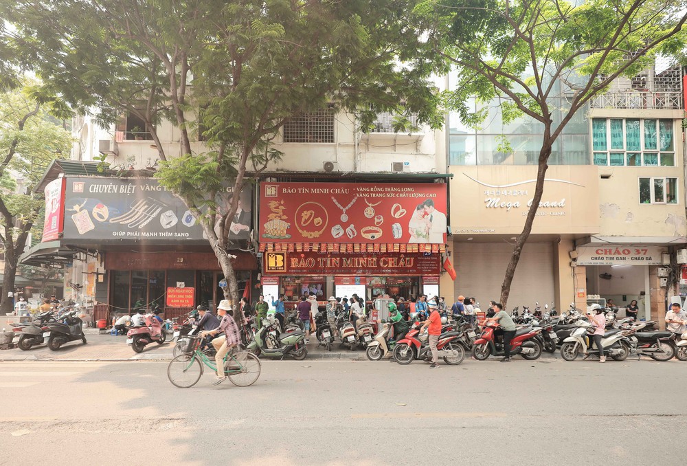 Bảo Tín Minh Châu đảm bảo quyền lợi khách hàng giao dịch vàng - Ảnh 14.