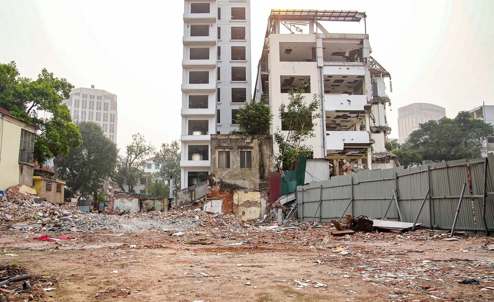 Hà Nội hoàn tất mặt bằng, thúc đẩy tiến độ dự án quảng trường phía Đông hồ Hoàn Kiếm - Ảnh 1.