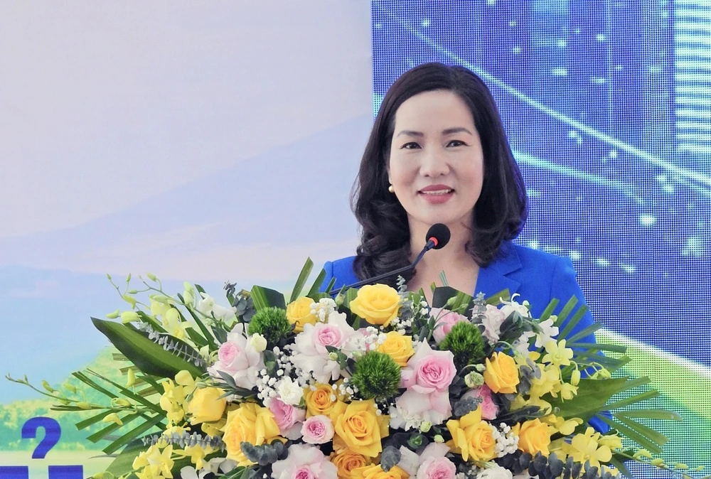 Phát triển công nghiệp văn hóa gắn với kinh tế di sản và du lịch bền vững - Ảnh 1.