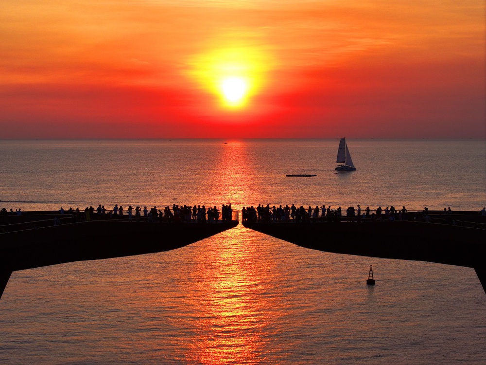 Đằng sau bước chuyển mình kỳ diệu của du lịch Việt Nam - Ảnh 3. Đằng sau bước chuyển mình kỳ diệu của du lịch Việt Nam - Ảnh 3.