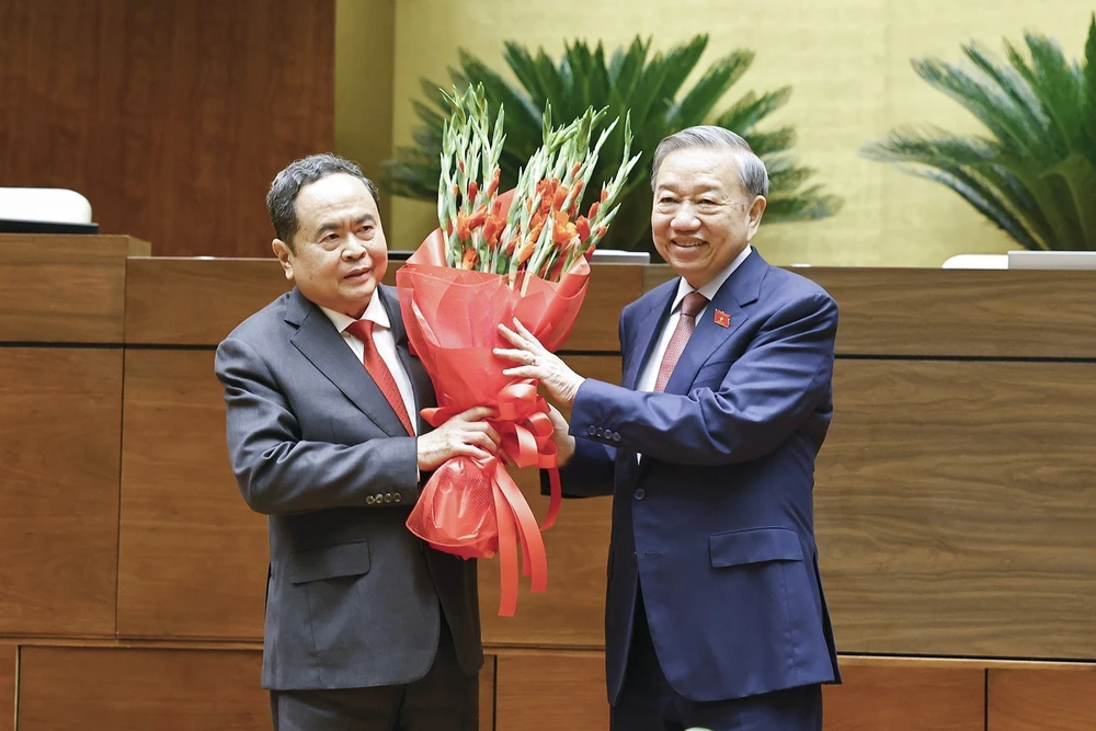 Kỳ họp thứ Nhất, Quốc hội khoá XVI: Tiền đề quan trọng để thực hiện các mục tiêu phát triển, nâng cao năng lực quản trị quốc gia - Ảnh 1.