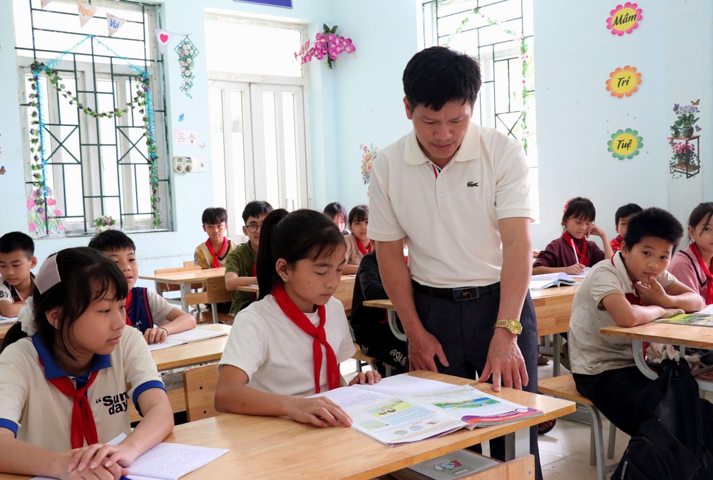 Sửa đổi quy định về dạy thêm, học thêm: Siết chặt kỷ cương, ngăn chặn dạy thêm trái phép - Ảnh 1.