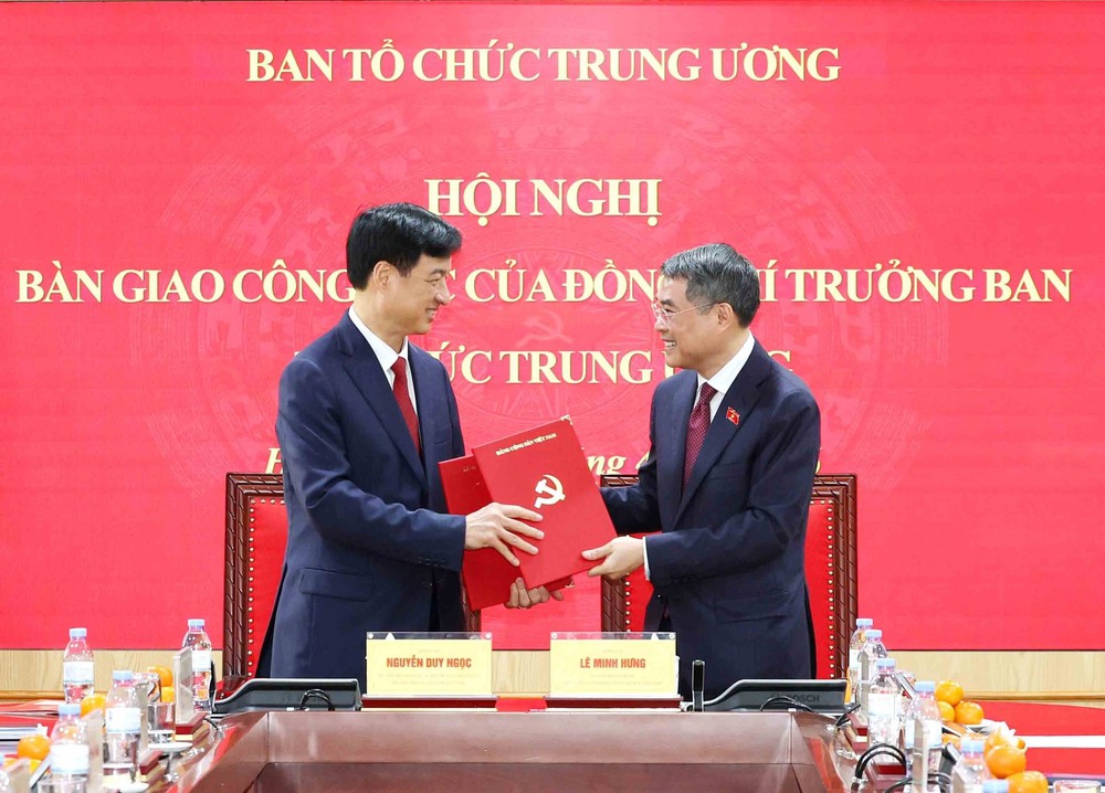 Hội nghị bàn giao công tác của đồng chí Trưởng Ban Tổ chức Trung ương - Ảnh 3.