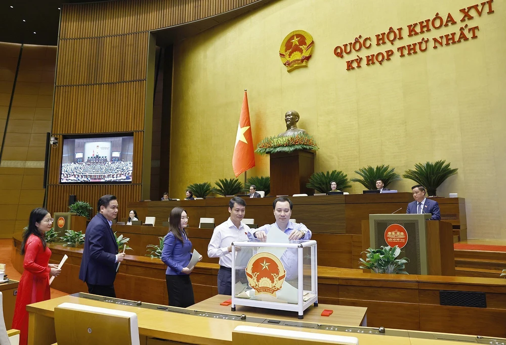 Kỳ họp thứ Nhất, Quốc hội khoá XVI: Quốc hội tiếp tục thực hiện công tác nhân sự - Ảnh 9. Kỳ họp thứ Nhất, Quốc hội khoá XVI: Quốc hội tiếp tục thực hiện công tác nhân sự - Ảnh 9.