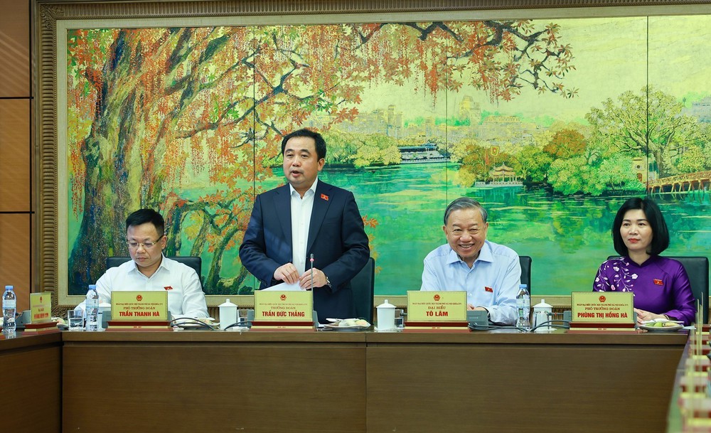 Kỳ họp thứ Nhất, Quốc hội khóa XVI: Kiến tạo mô hình phát triển mới cho Thủ đô - Ảnh 1.