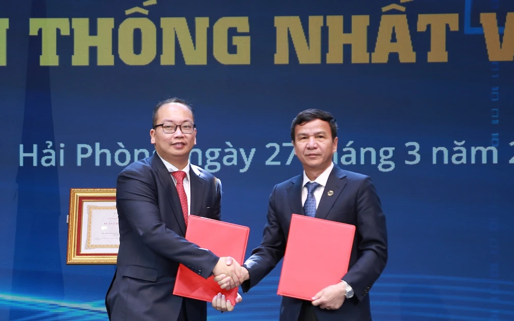 Triển khai Nhà Cái Bet88 Com Đăng Ký Nhận 88k 72-NQ/TW: Phát triển Bet88013 com nổ hũ chuyên sâu chăm sóc sức khỏe 2026 Bet88.com link không chặn khu vực biển, đảo - Ảnh 4.