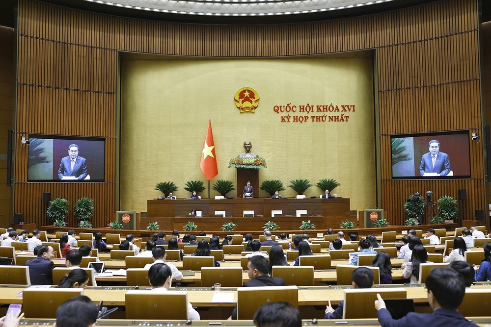 Phê chuẩn kết quả bầu Chủ tịch Hội đồng nhân dân các tỉnh, thành phố nhiệm kỳ 2026 - 2031 - Ảnh 1.