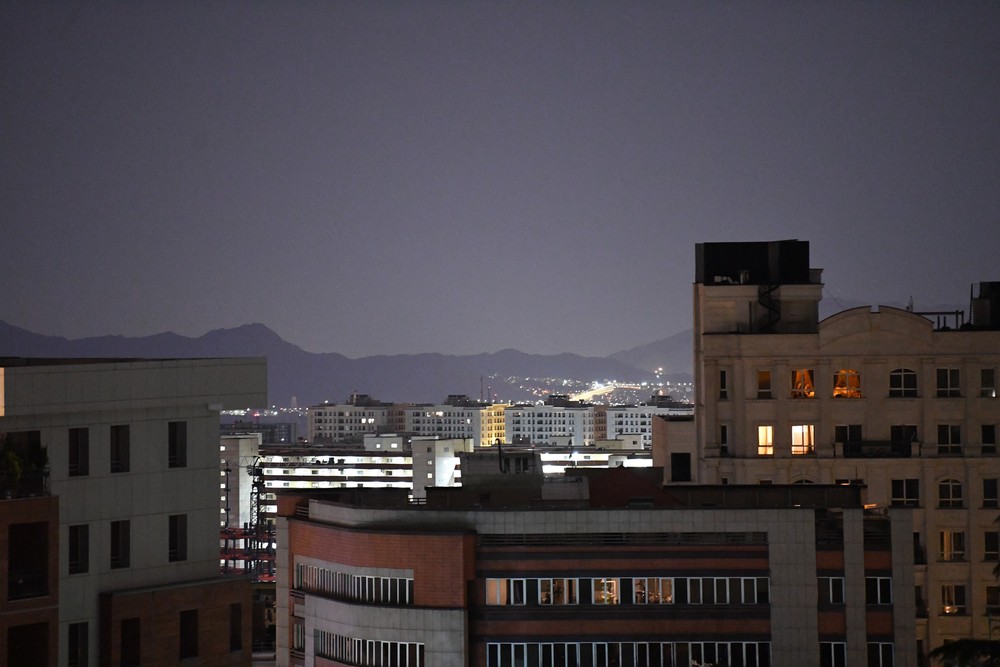 Kế hoạch 10 điểm của Iran thúc đẩy ngừng bắn tạm thời - Các nước vùng Vịnh vẫn siết chặt an ninh - Ảnh 2. Kế hoạch 10 điểm của Iran thúc đẩy ngừng bắn tạm thời - Các nước vùng Vịnh vẫn siết chặt an ninh - Ảnh 2.