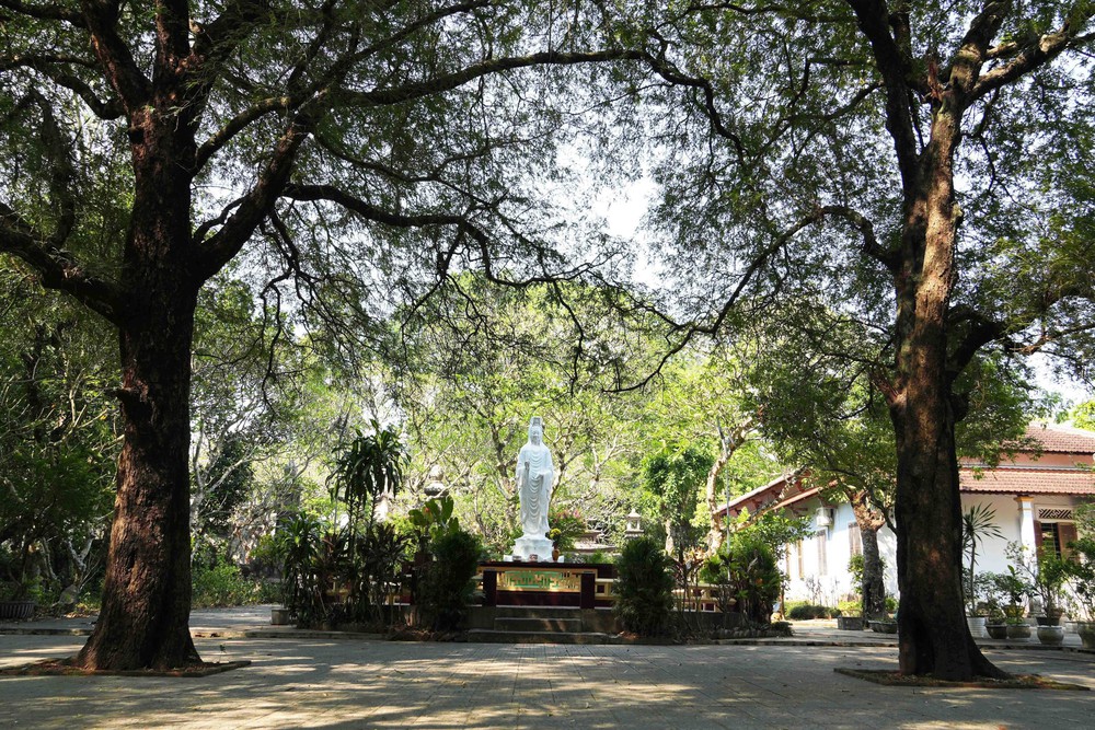 Chùa Báo Quốc - Ngôi chùa cổ với kiến trúc độc đáo ở Cố đô Huế - Ảnh 8.