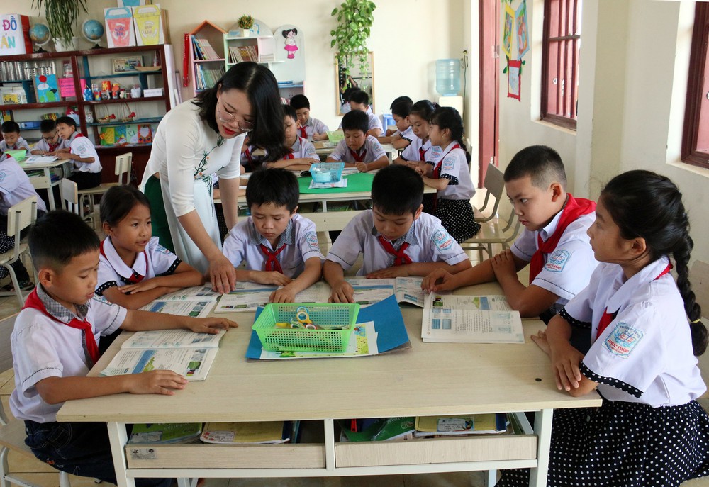 Nghị quyết số 71-NQ/TW: Tạo đột phá về thể chế và chất lượng giáo dục Việt Nam - Ảnh 2.