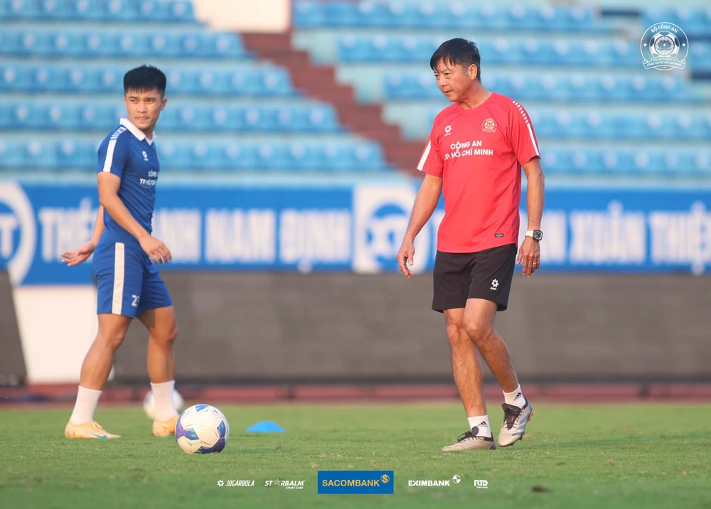 Tin nóng bóng đá Việt hôm nay 2/5: U17 Việt Nam tập hồi phục tại Ả rập Xê Út; Tuấn Anh ủng hộ Nhật Bản tại World Cup 2026 - Ảnh 2.