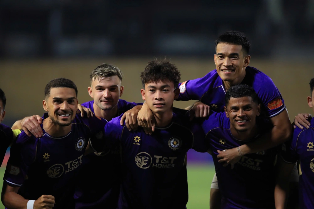 Phát hiện 20 tuổi của Hà Nội FC khiến V-League thêm thú vị - Ảnh 2.