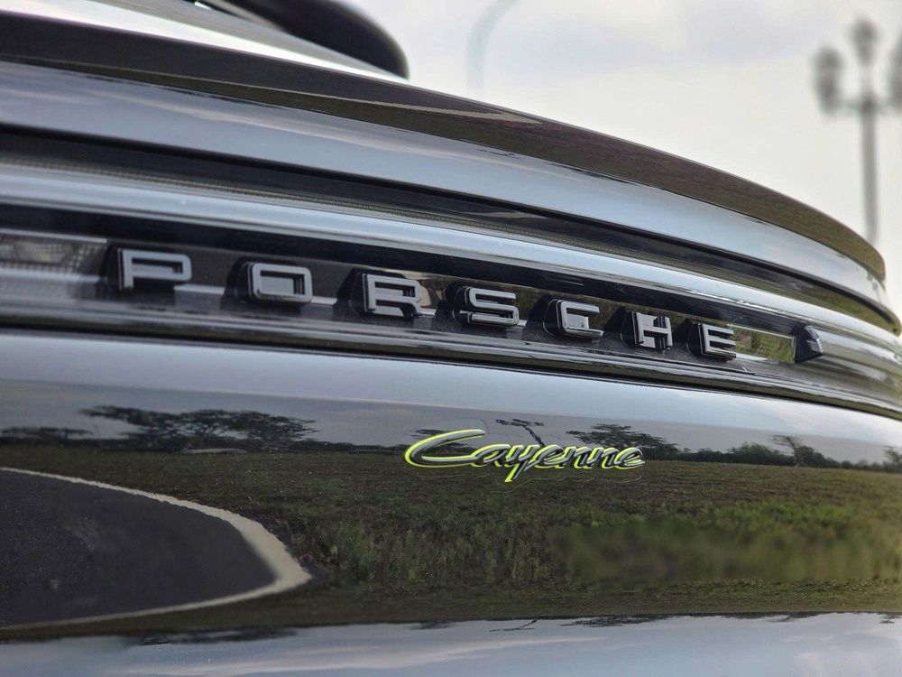 Cayenne e-Hybrid Coupe- một trải nghiệm khi thế giới đổi thay - Ảnh 4.
