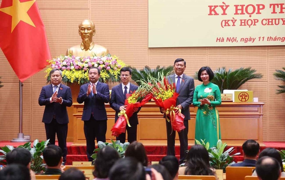 Hà Nội bầu bổ sung 2 Phó Chủ tịch UBND thành phố - Ảnh 2.