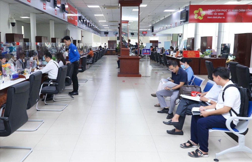 Đến 2035, mọi giao dịch giữa người dân và chính quyền đều thực hiện trên môi trường số - Ảnh 1. Đến 2035, mọi giao dịch giữa người dân và chính quyền đều thực hiện trên môi trường số - Ảnh 1.