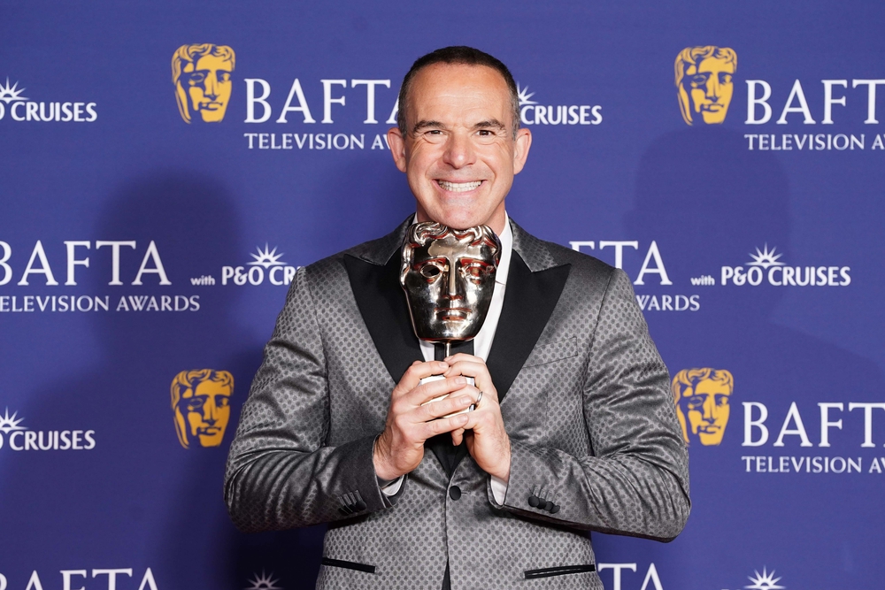 Giải BAFTA TV 2026 truyền đi thông điệp về niềm tin - Ảnh 4.