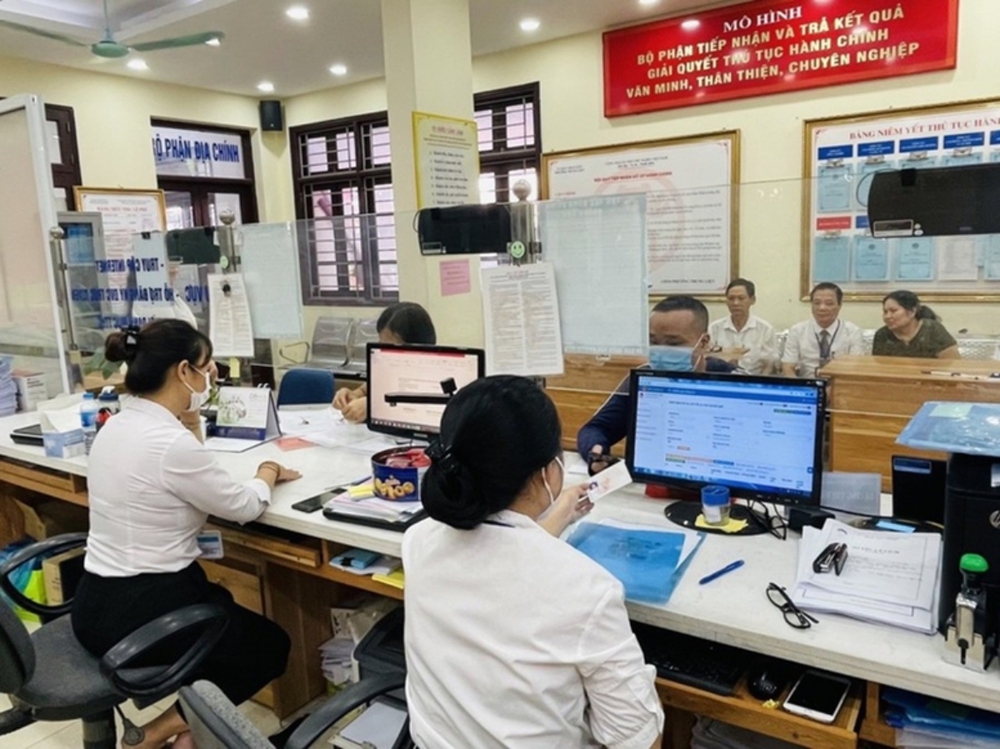 Đến 2035, mọi giao dịch giữa người dân và chính quyền đều thực hiện trên môi trường số - Ảnh 2. Đến 2035, mọi giao dịch giữa người dân và chính quyền đều thực hiện trên môi trường số - Ảnh 2.