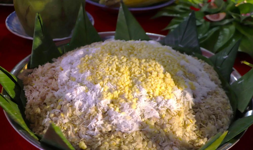 Cốm dẹp - "Hạt ngọc trời" thắt chặt tình phum sóc - Ảnh 4. Cốm dẹp - "Hạt ngọc trời" thắt chặt tình phum sóc - Ảnh 4.