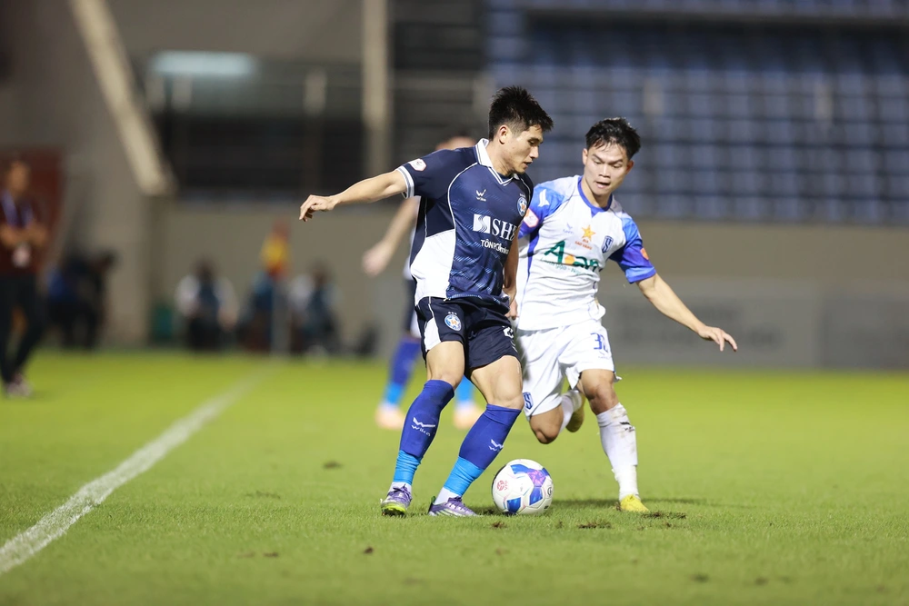 Cuộc đua trụ hạng kịch tính của những ngôi sao U23 Việt Nam - Ảnh 1.