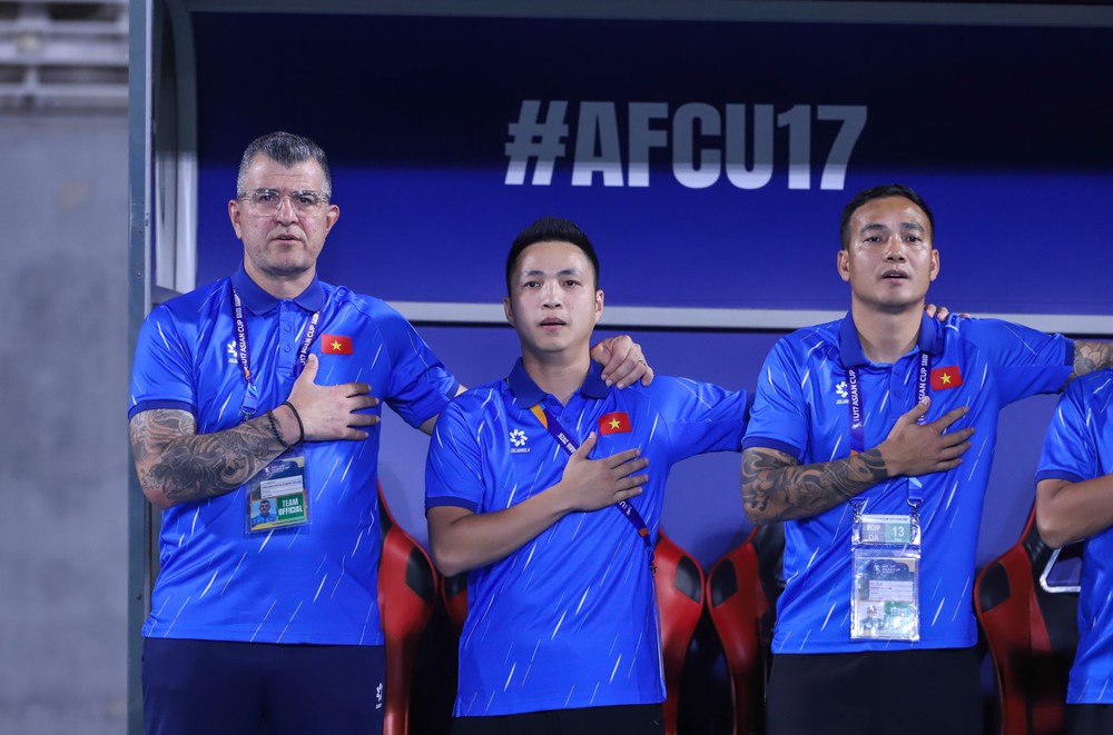 Bật mí về người thầy Brazil đưa U17 Việt Nam đến World Cup - Ảnh 1.