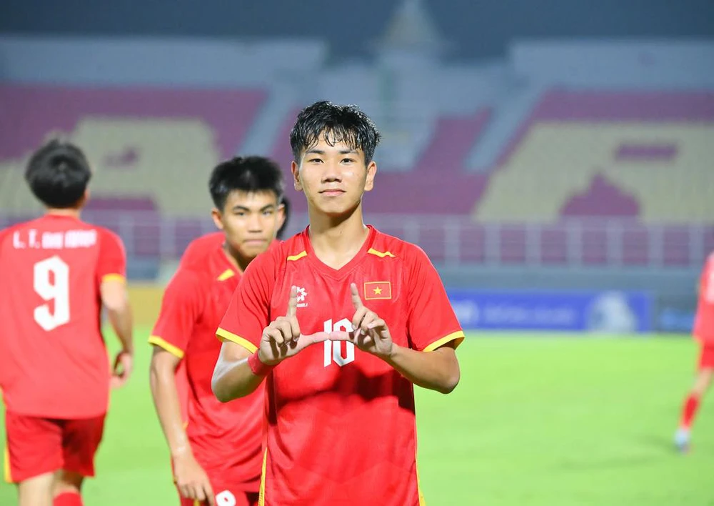 Tin nóng thể thao sáng 13/5: U17 Việt Nam xác định con đường dự World Cup sau khi đội Tây Á bị loại - Ảnh 1.
