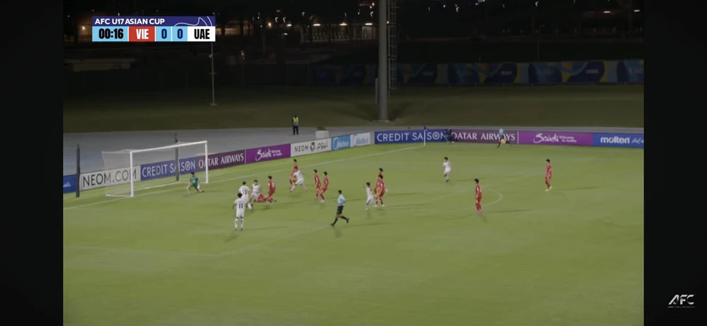 TRỰC TIẾP bóng đá Việt Nam vs UAE: Đội bạn mở tỉ số ngay giây thứ 18 (H1, 0-1) - Ảnh 3.