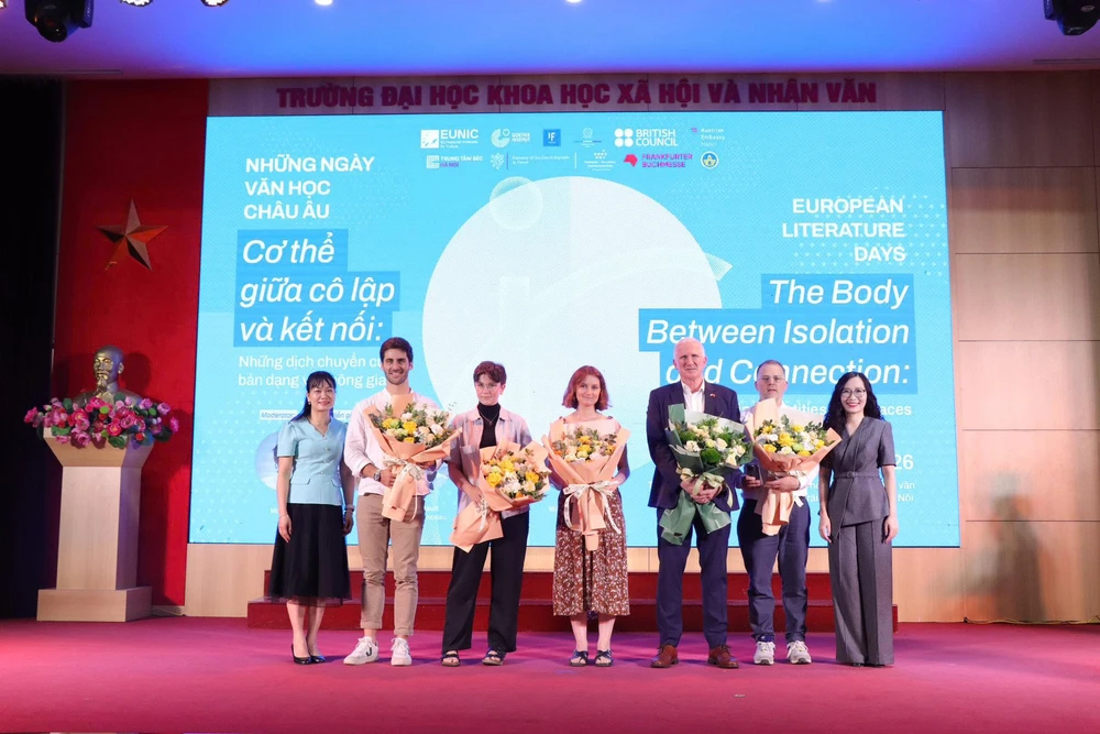 Gặp gỡ nhà văn Thibault Clemenceau tại Những ngày Văn học châu Âu 2026 - Ảnh 1. Gặp gỡ nhà văn Thibault Clemenceau tại Những ngày Văn học châu Âu 2026 - Ảnh 1.