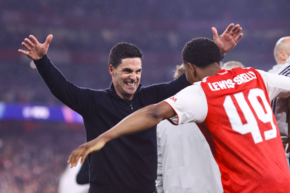 Arsenal hướng tới “cú đúp” lịch sử: Thành bại nhờ… trực giác của Arteta - Ảnh 1.
