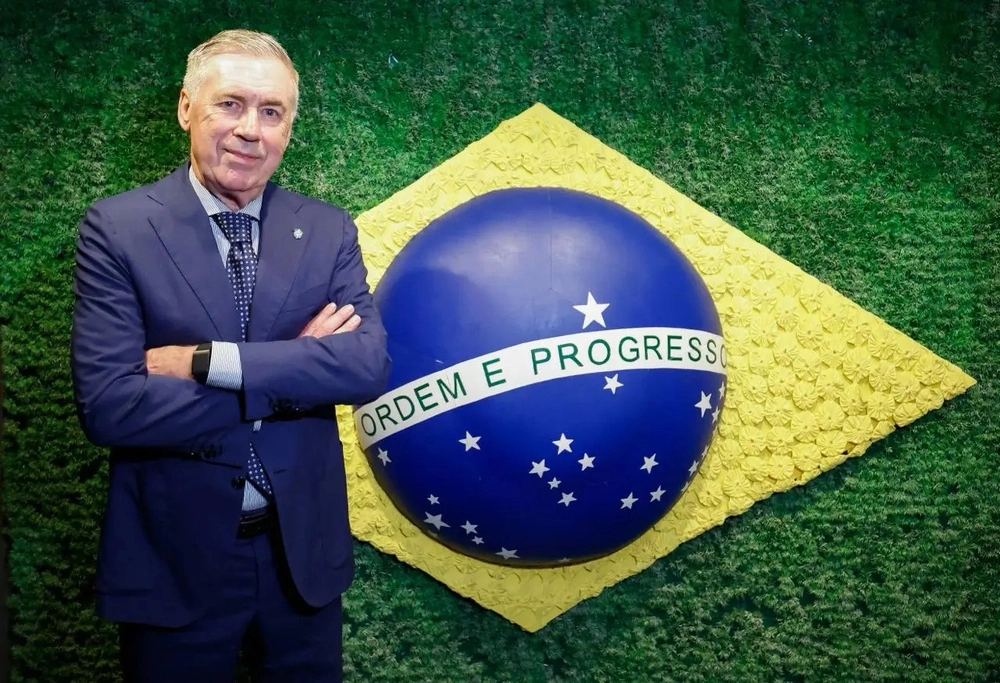 Chưa vô địch World Cup, HLV Ancelotti vẫn được LĐBĐ Brazil gia hạn hợp đồng - Ảnh 1. Chưa vô địch World Cup, HLV Ancelotti vẫn được LĐBĐ Brazil gia hạn hợp đồng - Ảnh 1.