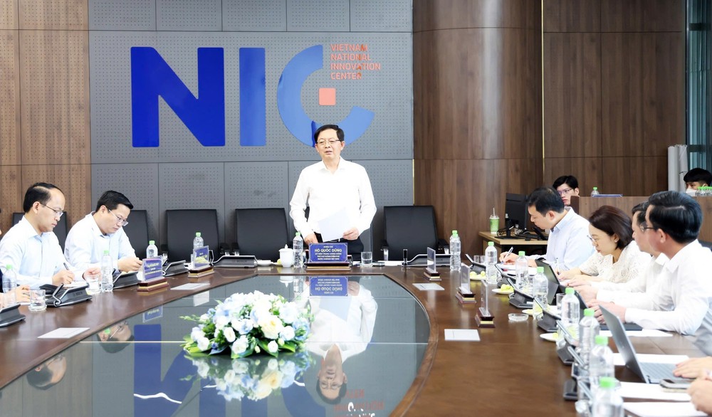 Phó Thủ tướng Hồ Quốc Dũng làm việc với Trung tâm Đổi mới sáng tạo Quốc gia - Ảnh 1.
