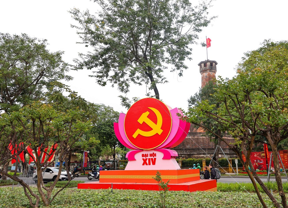 136 năm ngày sinh Chủ tịch Hồ Chí Minh: Xây dựng "thủ đô ngày thêm phát triển, để làm gương mẫu, để dẫn đầu tàu cho nhân dân cả nước" như Bác Hồ hằng mong - Ảnh 4.