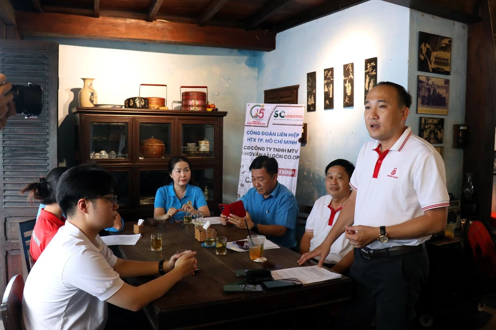 Từ "Góc cà phê" đến đối thoại đa tầng - Ảnh 3.