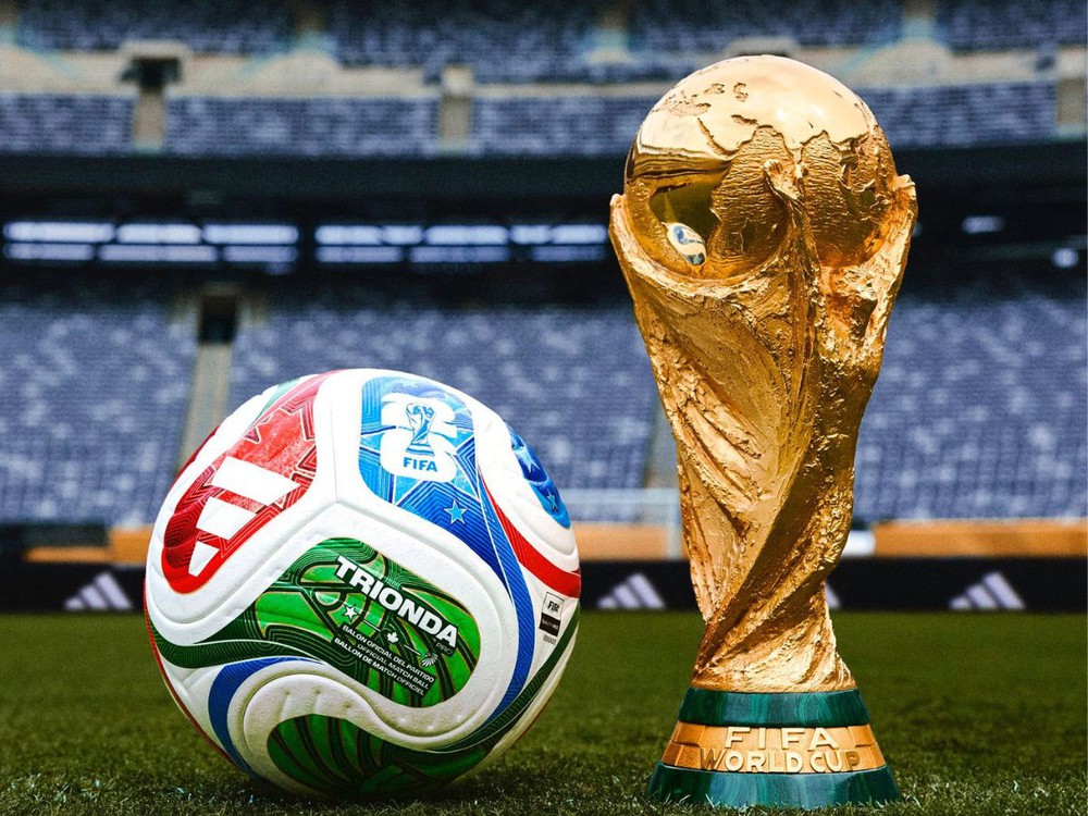 Vé xem Ronaldo thi đấu tăng chóng mặt