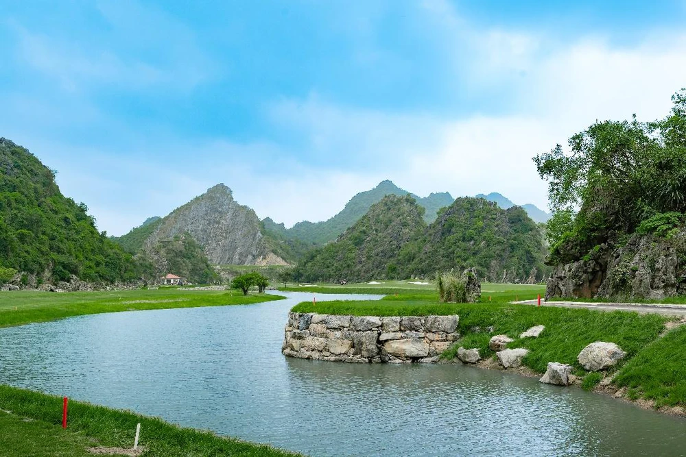 Khai trương sân Canyon Course: Dấu ấn mới của Golf nghỉ dưỡng đẳng cấp quốc tế tại Việt Nam - Ảnh 3.