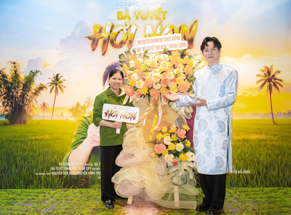 Bà Tuyết "bắn rap" góp giọng chính trong MV do Tuấn Cry sáng tác và sản xuất - Ảnh 1.