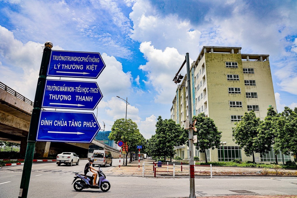 Cận cảnh khu tái định cư phục vụ các dự án xây dựng cầu vượt sông Hồng - Ảnh 6. Cận cảnh khu tái định cư phục vụ các dự án xây dựng cầu vượt sông Hồng - Ảnh 6.