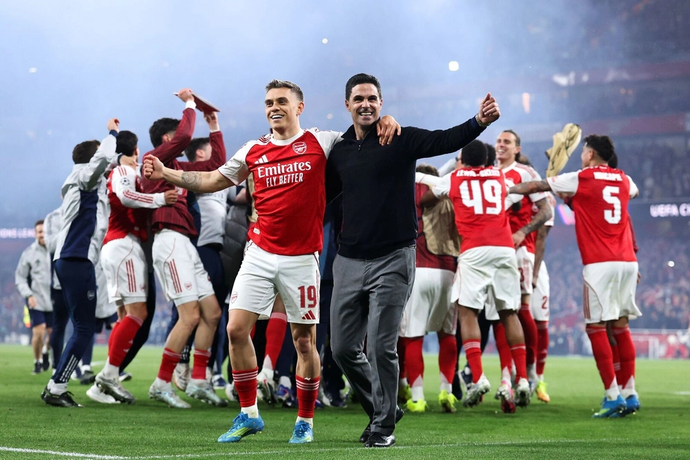 Arsenal sẽ đưa Premier League bước sang kỉ nguyên mới - Ảnh 1.