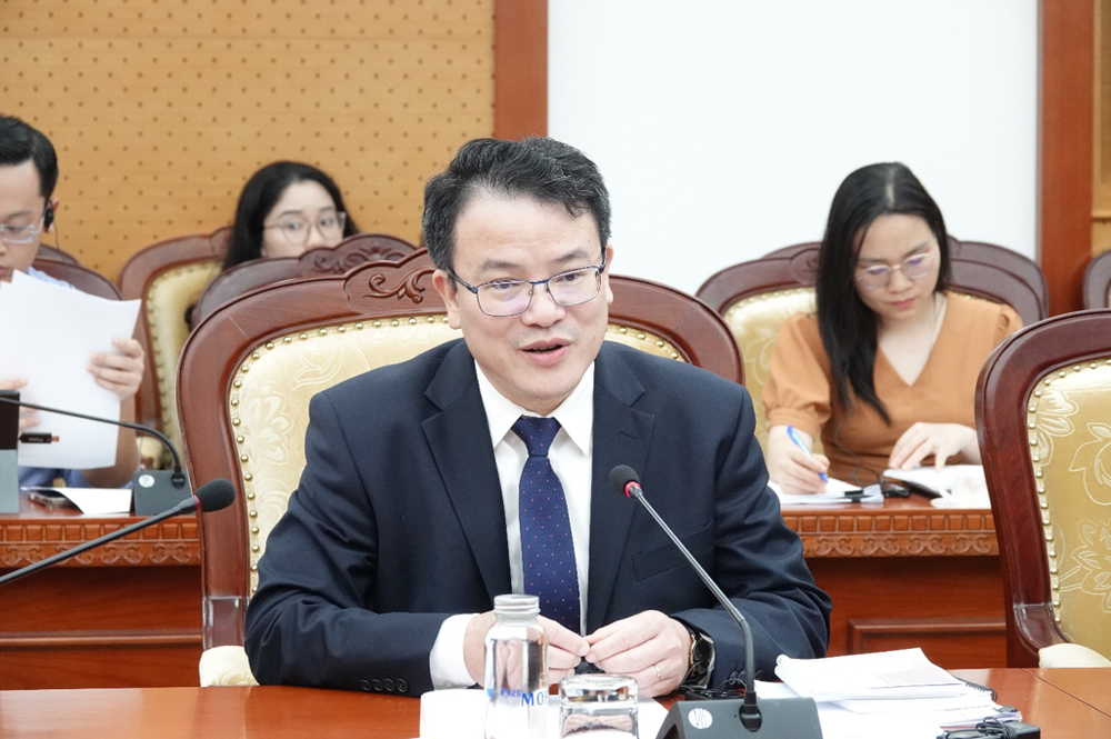 Fitch Ratings đánh giá tích cực nền tảng kinh tế Việt Nam - Ảnh 1.