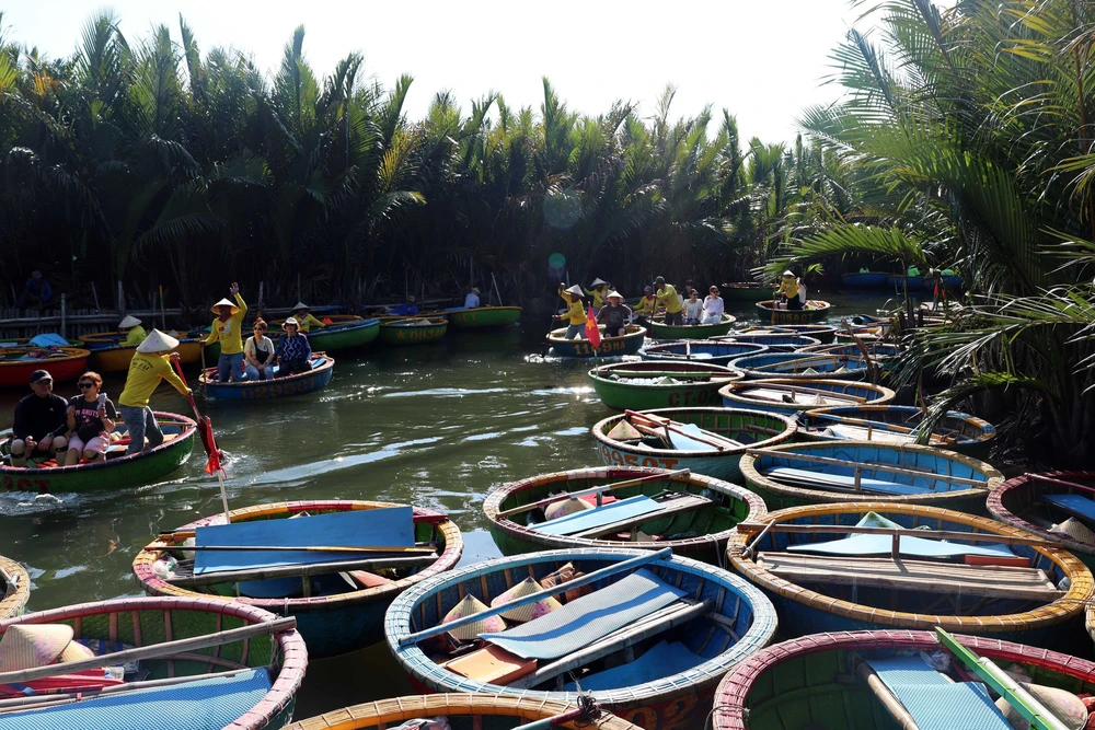 Đà Nẵng: Mở rộng không gian du lịch ở một trong những ngôi làng đẹp nhất thế giới - Ảnh 5. Đà Nẵng: Mở rộng không gian du lịch ở một trong những ngôi làng đẹp nhất thế giới - Ảnh 5.