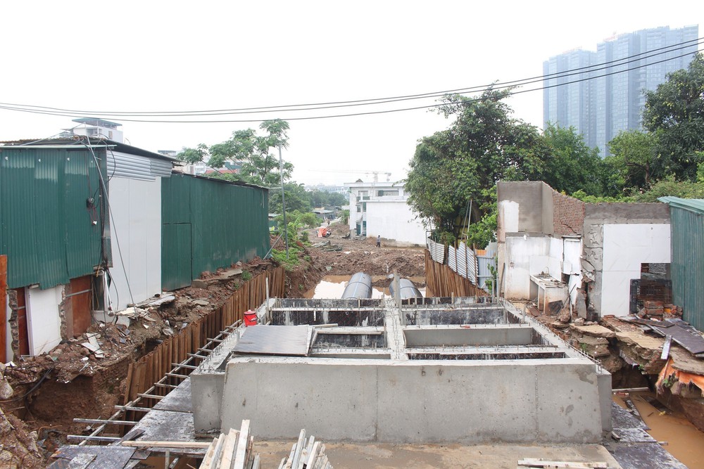 Hà Nội chạy đua tiến độ các dự án chống ngập trước mùa mưa - Ảnh 1.
