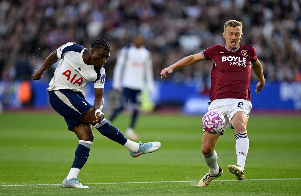 Vòng cuối Ngoại hạng Anh 2025-2026: Tottenham vẫn có thể xuống hạng như thường - Ảnh 1. Vòng cuối Ngoại hạng Anh 2025-2026: Tottenham vẫn có thể xuống hạng như thường - Ảnh 1.