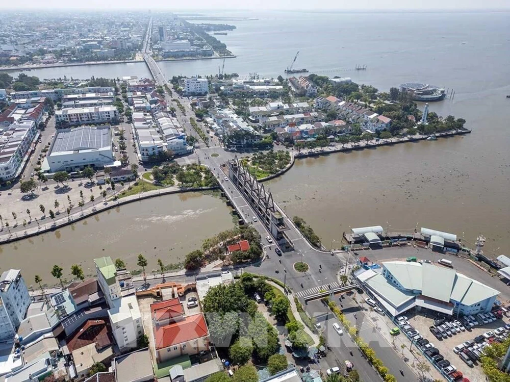 Đà Nẵng phát triển vùng Đông Nam gắn với du lịch sinh thái và công nghệ cao - Ảnh 1.