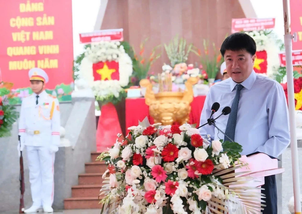 Chiến dịch 500 ngày đêm: Lấy mẫu sinh phẩm hài cốt liệt sĩ chưa xác định được thông tin danh tính - Ảnh 2. Chiến dịch 500 ngày đêm: Lấy mẫu sinh phẩm hài cốt liệt sĩ chưa xác định được thông tin danh tính - Ảnh 2.