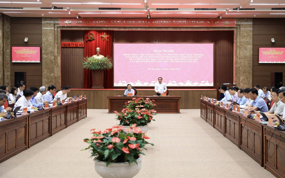 Ban Chỉ đạo xây dựng Đề án “Đổi mới mô hình phát triển đất nước dựa trên khoa học, công nghệ, đổi mới sáng tạo và chuyển đổi số” làm việc với Thành ủy Hà Nội - Ảnh 5. Ban Chỉ đạo xây dựng Đề án “Đổi mới mô hình phát triển đất nước dựa trên khoa học, công nghệ, đổi mới sáng tạo và chuyển đổi số” làm việc với Thành ủy Hà Nội - Ảnh 5.