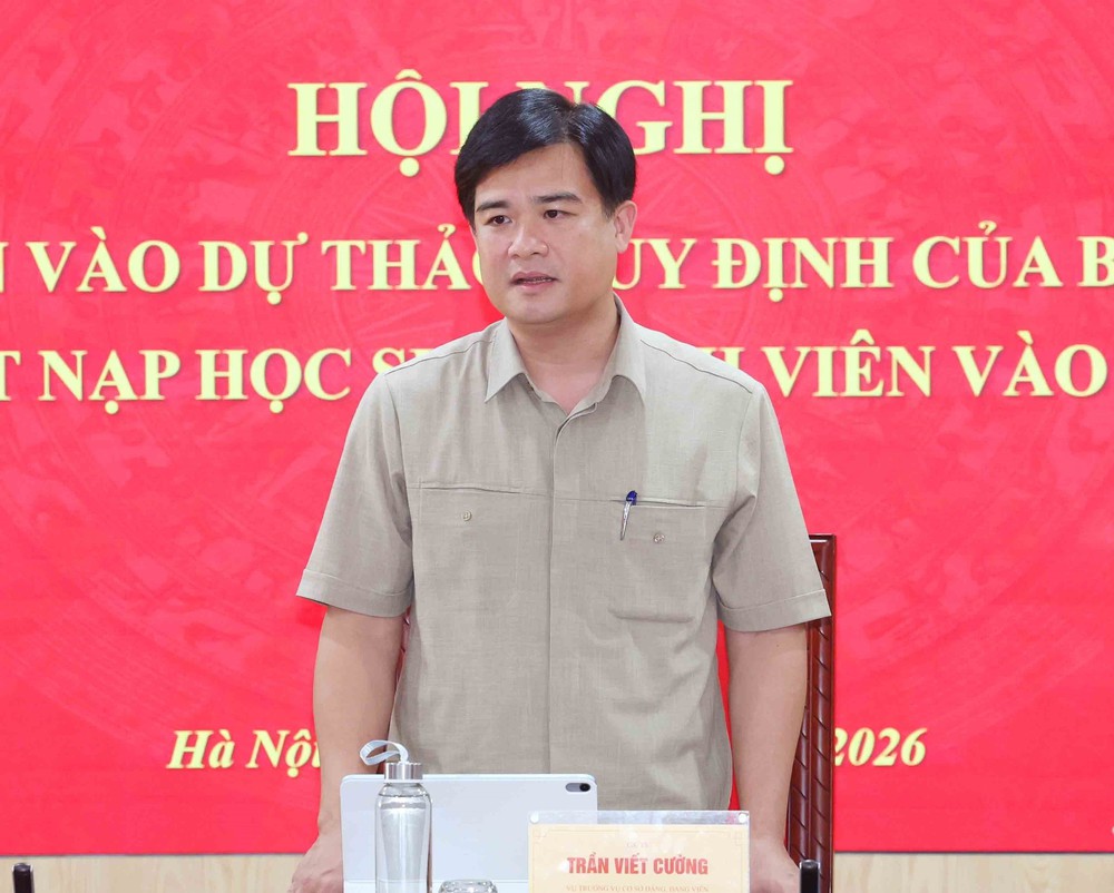 Lấy ý kiến từ nhà trường vào dự thảo Quy định của Ban Bí thư về kết nạp học sinh, sinh viên vào Đảng - Ảnh 1. Lấy ý kiến từ nhà trường vào dự thảo Quy định của Ban Bí thư về kết nạp học sinh, sinh viên vào Đảng - Ảnh 1.