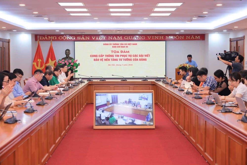 TTXVN tổ chức toạ đàm chuyên đề “Cung cấp thông tin phục vụ các bài viết về bảo vệ nền tảng tư tưởng của Đảng” - Ảnh 7. TTXVN tổ chức toạ đàm chuyên đề “Cung cấp thông tin phục vụ các bài viết về bảo vệ nền tảng tư tưởng của Đảng” - Ảnh 7.