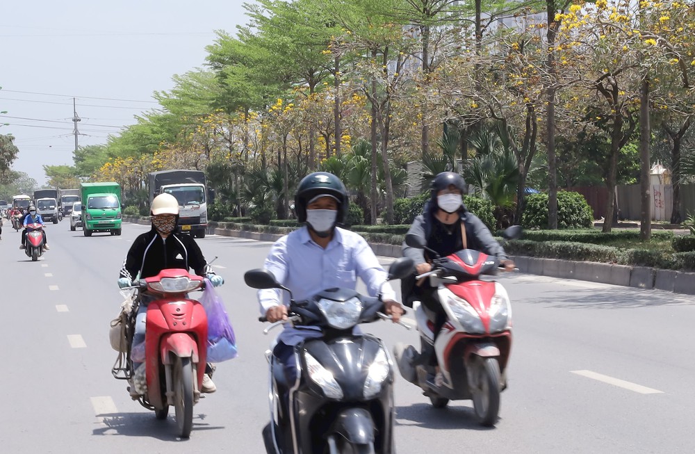 Dự báo thời tiết ngày 23/5: Nắng nóng gay gắt gia tăng trên diện rộng - Ảnh 1. Dự báo thời tiết ngày 23/5: Nắng nóng gay gắt gia tăng trên diện rộng - Ảnh 1.